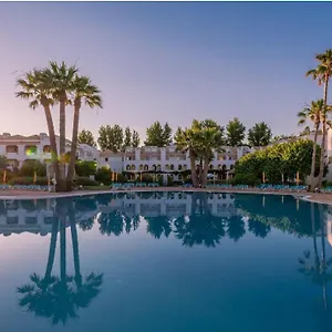  Aparthotel Golden Club -