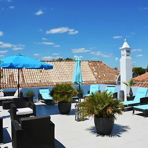 4* Guest house House
